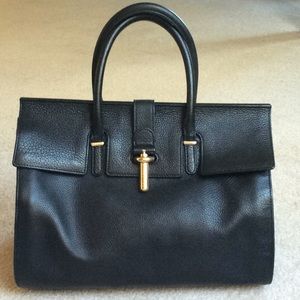 Balenciaga Tube Round L Bag